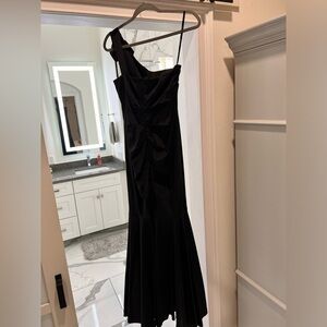 Black, beautiful Escape gown Size 8